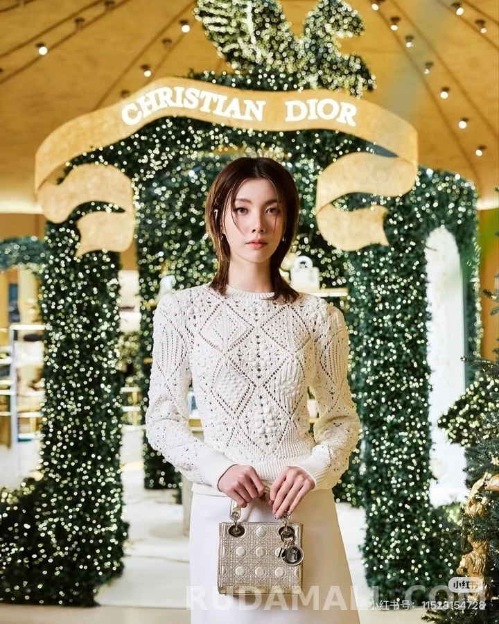 디올 디올 오픈워크 다이아몬드 니트 상세 이미지