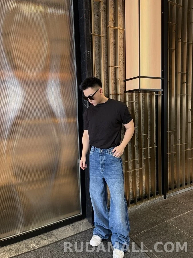 디올 디올 측면 스트라이프 자카드 로고 데님 팬츠 상세 이미지