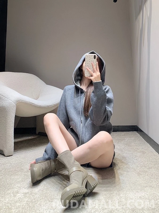 디올 디올 클래식 모노그램 후드 집업 상세 이미지