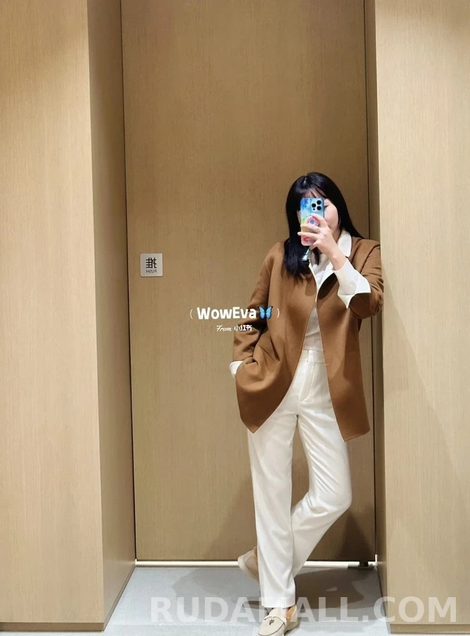 로로피아나 로로피아나 벨티드 더블페이스 자켓 상세 이미지