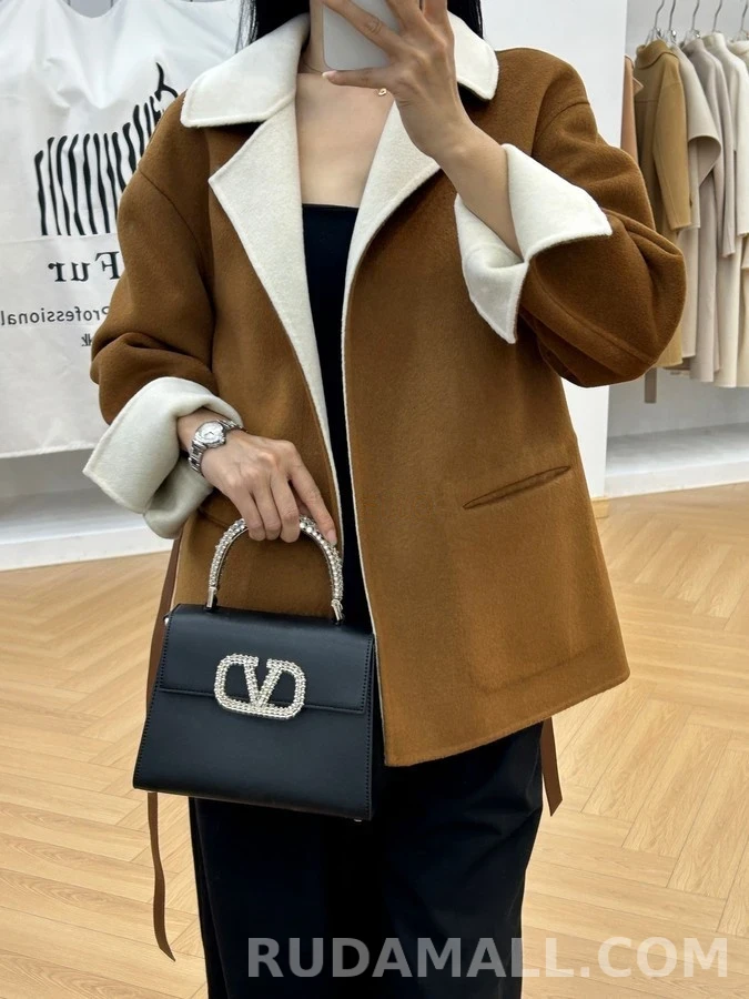 로로피아나 로로피아나 벨티드 더블페이스 자켓 상세 이미지