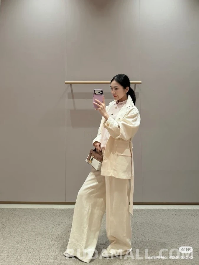 로로피아나 로로피아나 벨티드 울 자켓 상세 이미지