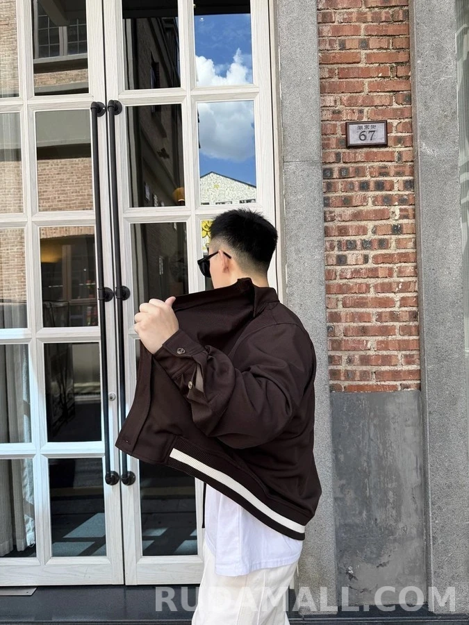 로에베 로에베 갈색 칼라넥 스트라이프 자켓 상세 이미지