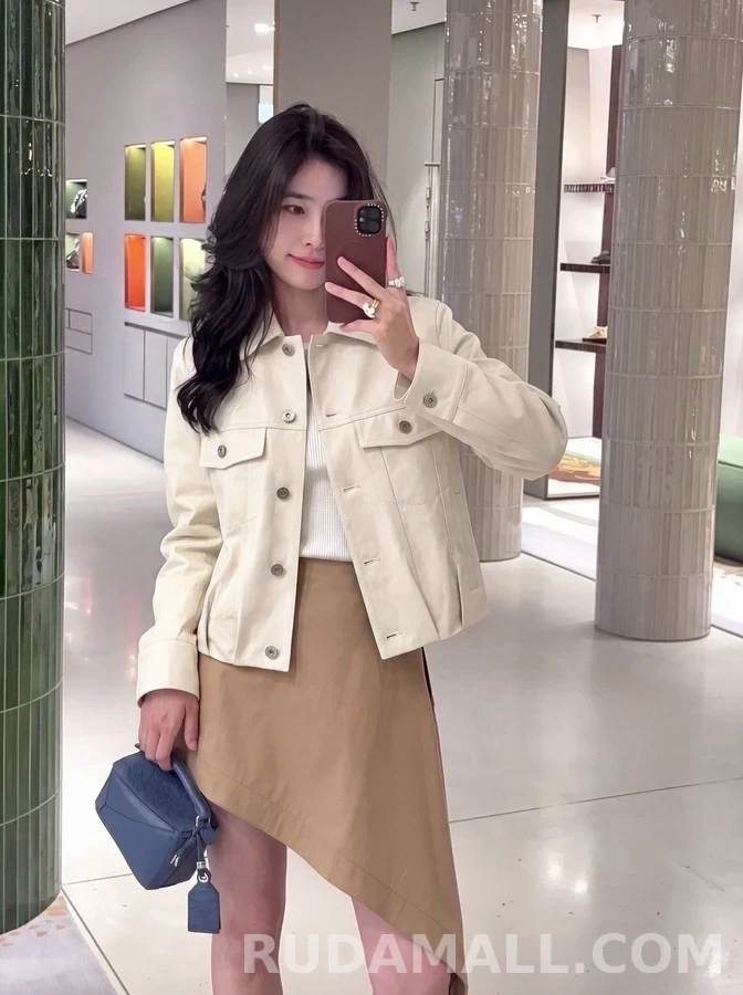 로에베 로에베 레트로 플리츠 크롭 자켓 상세 이미지