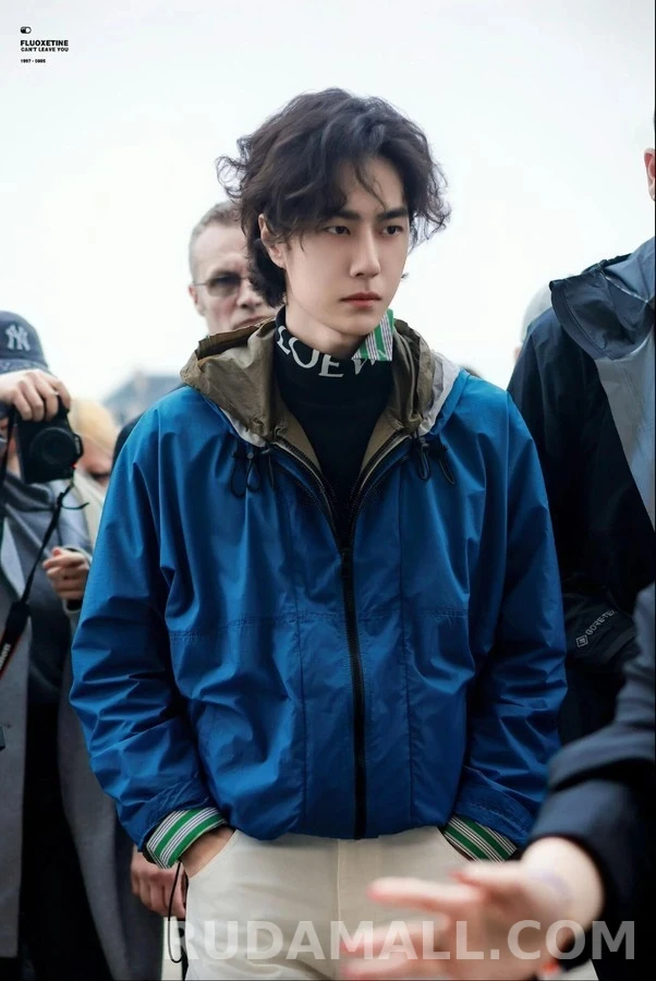 로에베 로에베 로고 레터링 터틀넥 상세 이미지