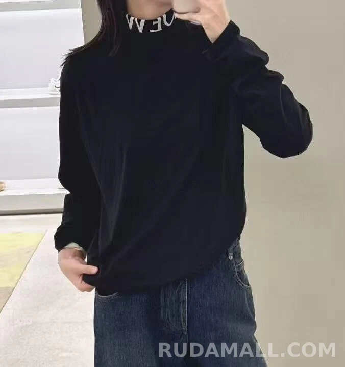 로에베 로에베 로고 레터링 터틀넥 상세 이미지