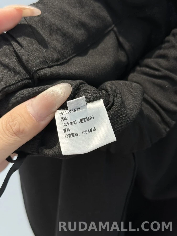 로에베 로에베 배색 로고 밴딩 플리츠 와이드 팬츠 상세 이미지