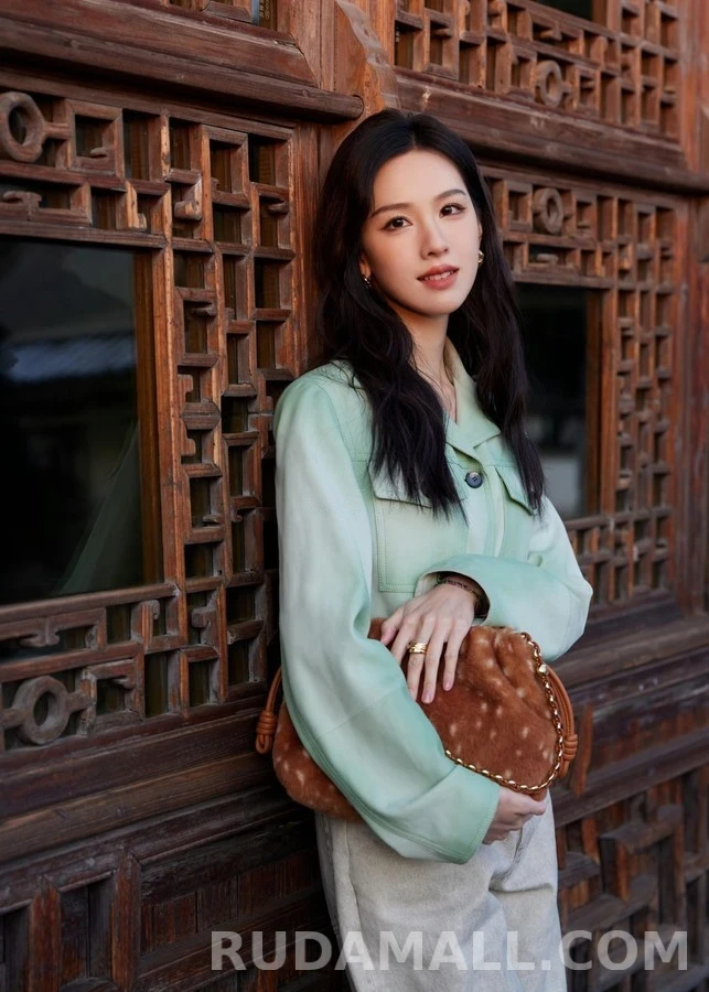 로에베 로에베 스모키 워싱 데님 팬츠 상세 이미지