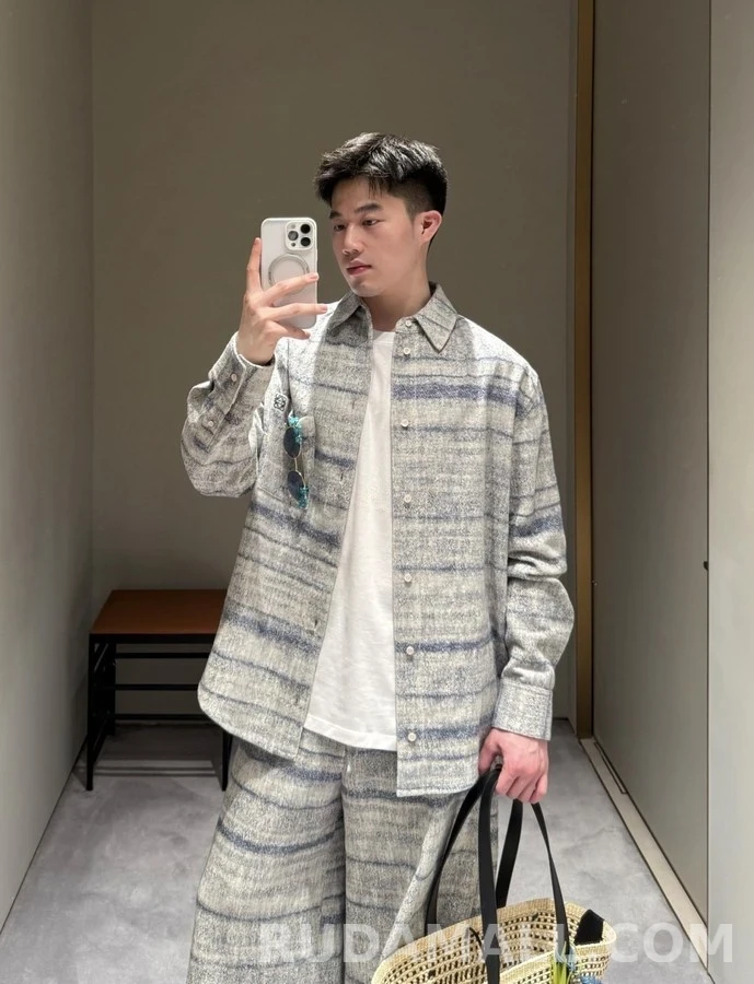 로에베 로에베 스트라이프 텍스처 데님 셔츠 상세 이미지