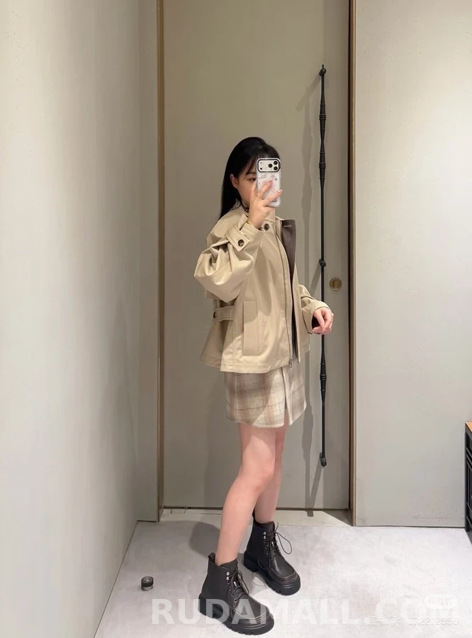 로에베 로에베 아나그램 가죽 칼라 숏 자켓 상세 이미지