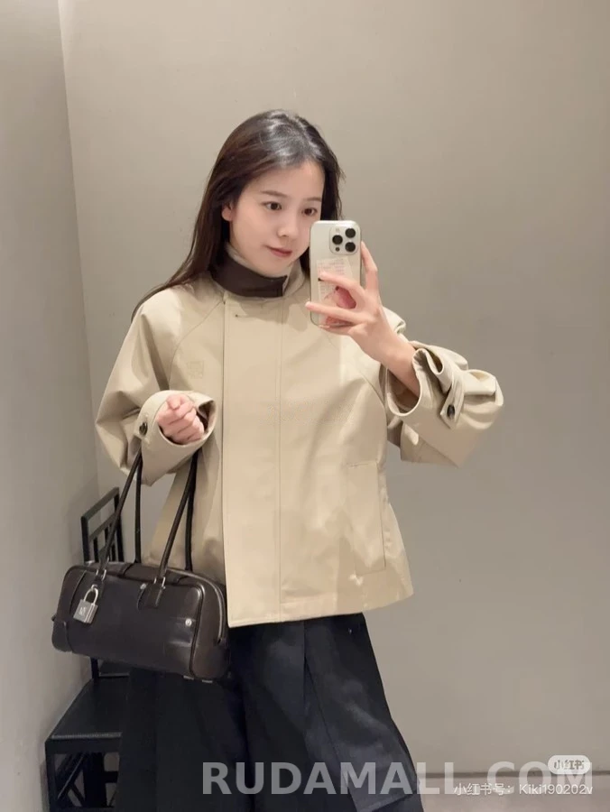 로에베 로에베 아나그램 가죽 칼라 숏 자켓 상세 이미지