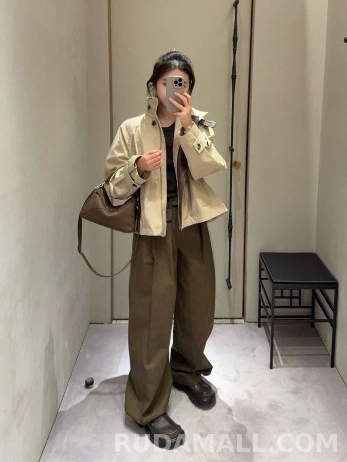 로에베 로에베 아나그램 로고 쇼트 트렌치 자켓 상세 이미지