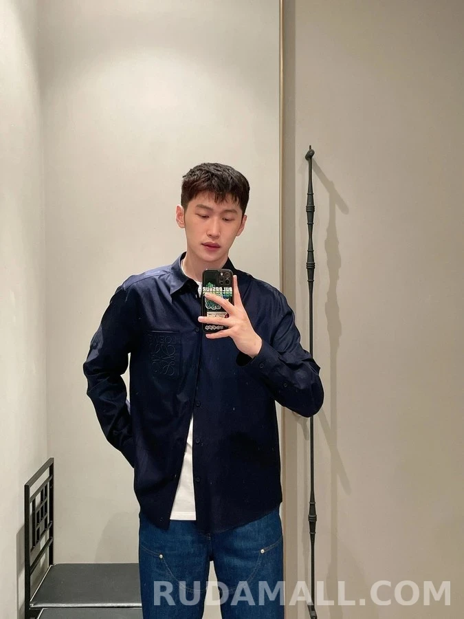 로에베 로에베 아나그램 자수 긴팔 티셔츠 상세 이미지