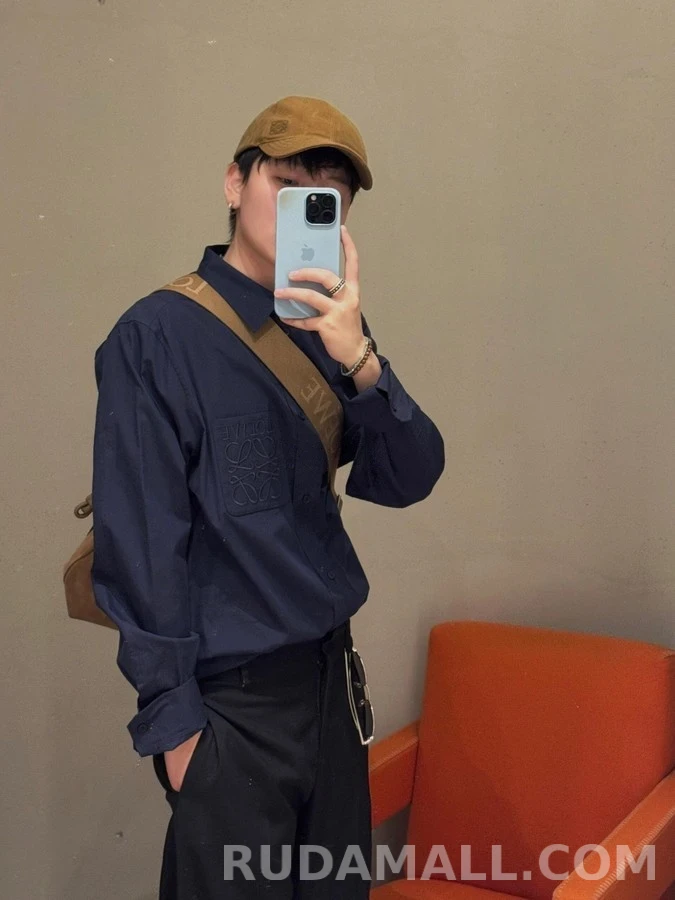 로에베 로에베 아나그램 자수 긴팔 티셔츠 상세 이미지