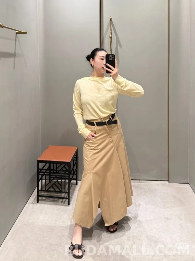 로에베 로에베 크로스오버 불규칙 헴라인 스커트 상세 이미지