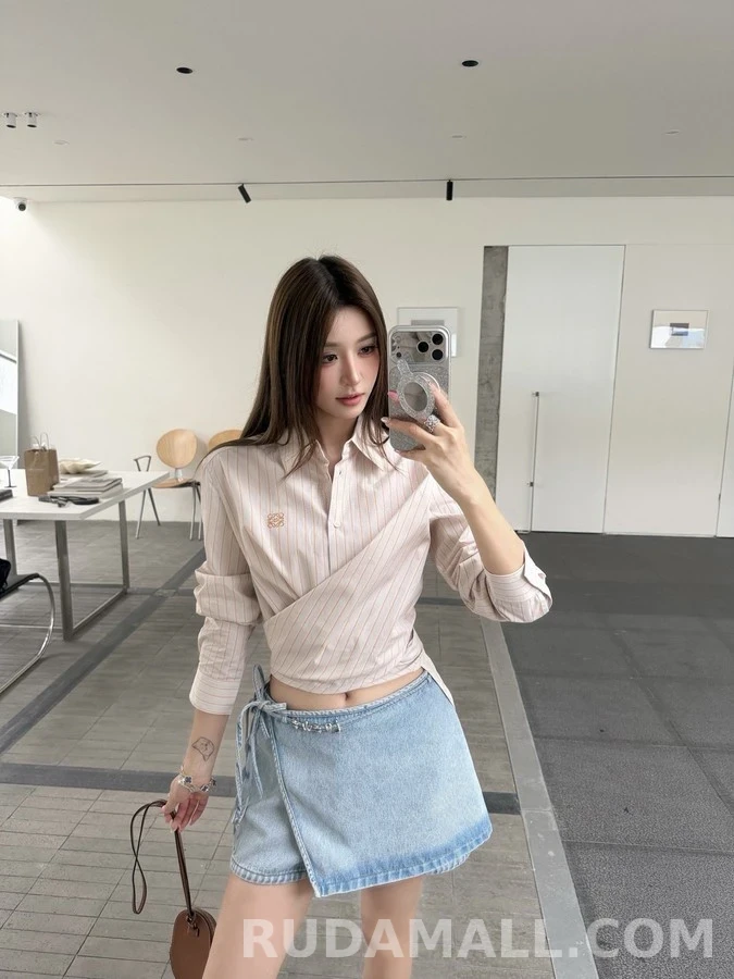 로에베 로에베 Anagram 자수 스트라이프 타이 셔츠 상세 이미지