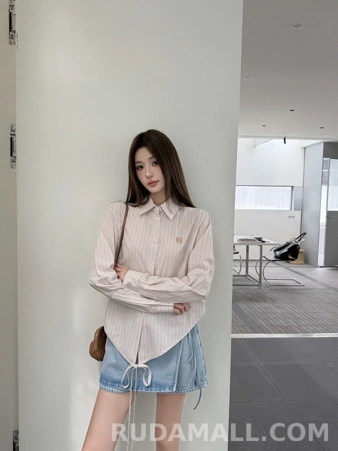로에베 로에베 Anagram 자수 스트라이프 타이 셔츠 상세 이미지