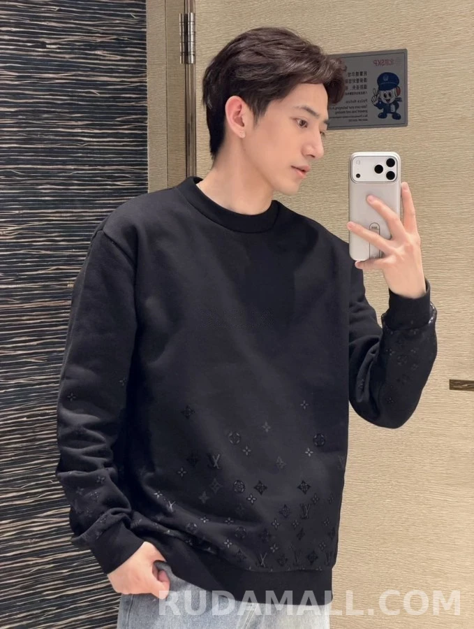 루이비통 루이비통 그라데이션 플록 모노그램 맨투맨 상세 이미지