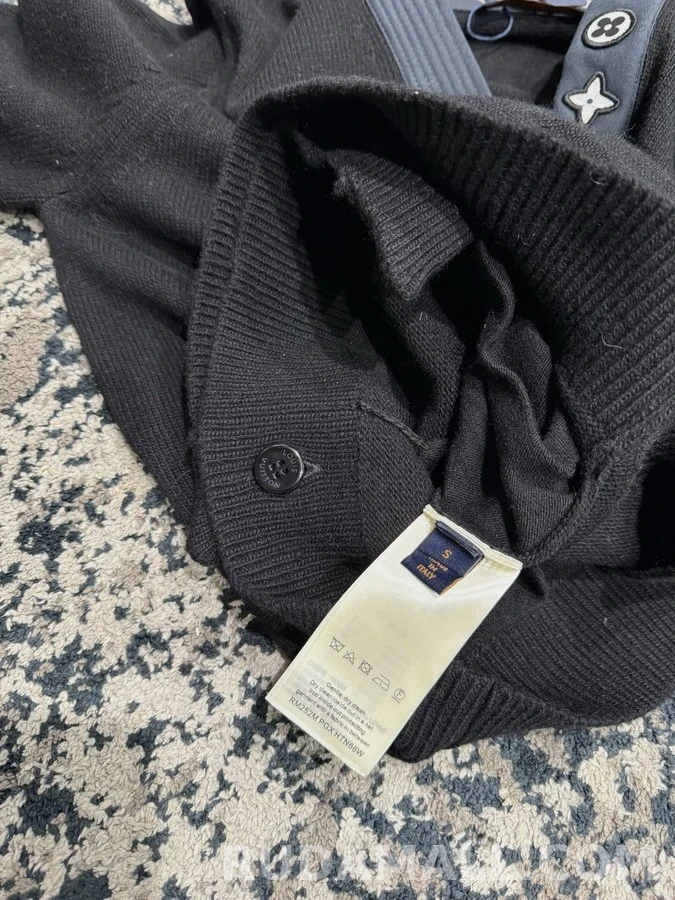 루이비통 루이비통 두꺼운 바늘 인타르시아 가디건 상세 이미지