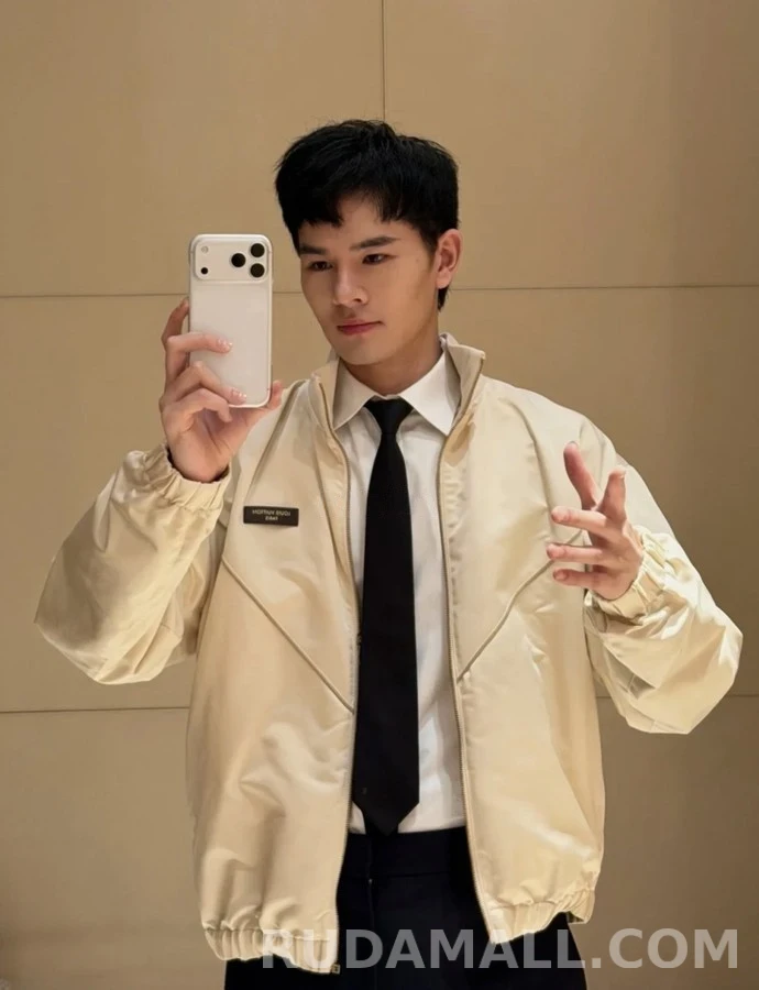 루이비통 루이비통 레더 로고 스포츠 자켓 상세 이미지