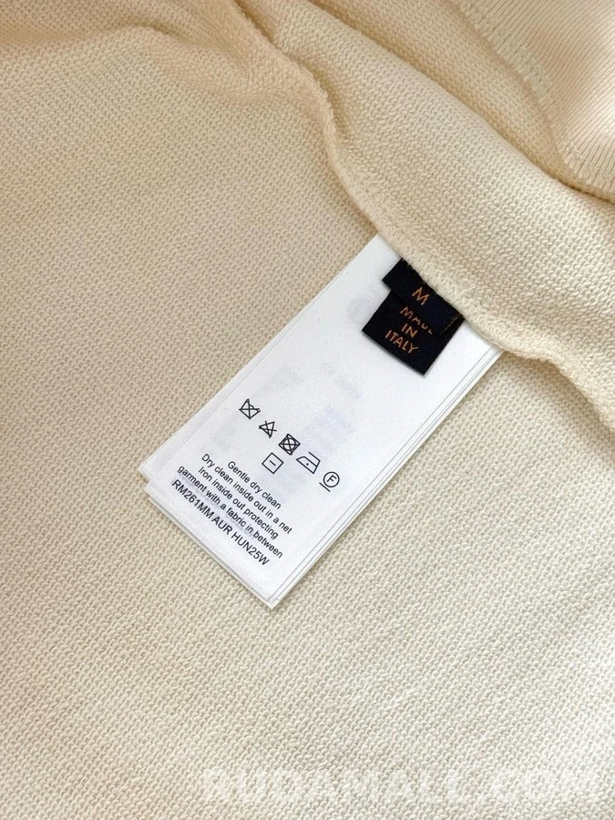 루이비통 루이비통 레터링 자수 맨투맨 상세 이미지