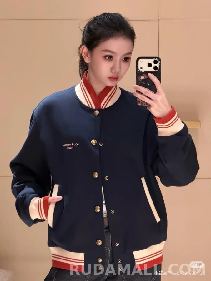 루이비통 루이비통 레터링 콘트라스트 스트라이프 바시티 자켓 상세 이미지