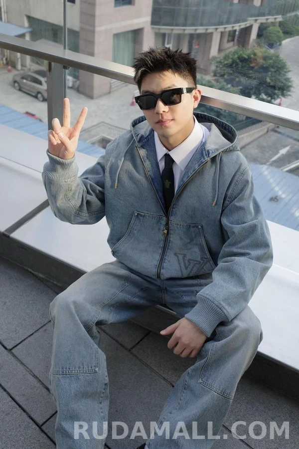루이비통 루이비통 로고 워크웨어 데님 팬츠 상세 이미지