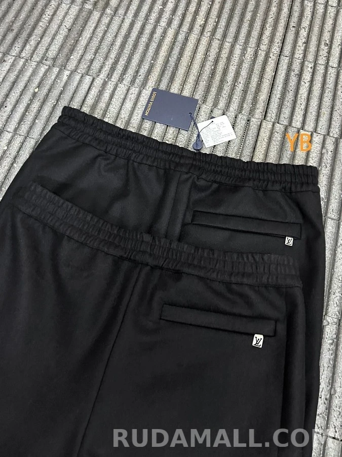 루이비통 루이비통 로고 테크 트레이닝 팬츠 상세 이미지