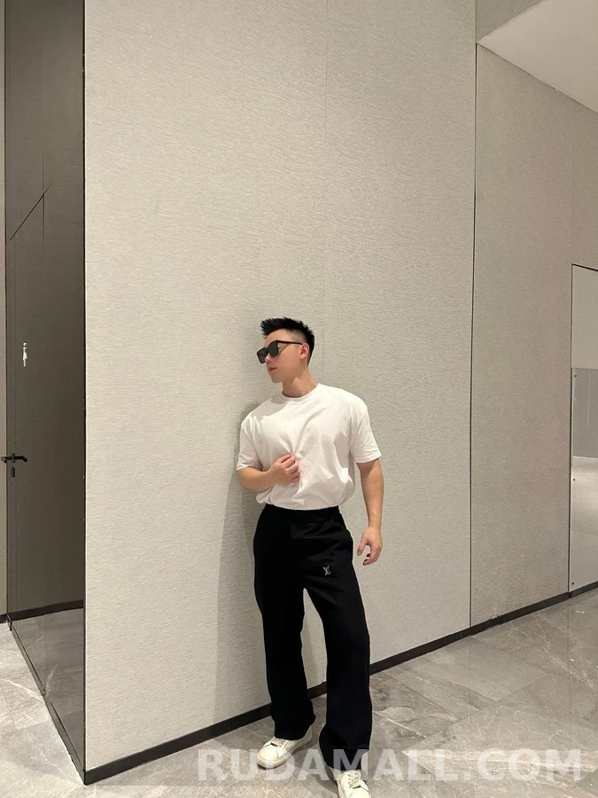 루이비통 루이비통 로고 테크 트레이닝 팬츠 상세 이미지