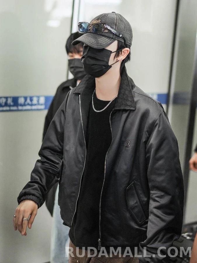 루이비통 루이비통 리버서블 로고 자켓 상세 이미지