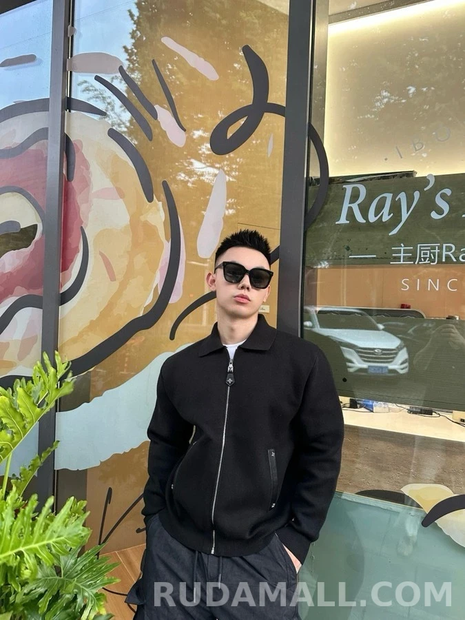 루이비통 루이비통 모노그램 가죽 디테일 니트 가디건 상세 이미지