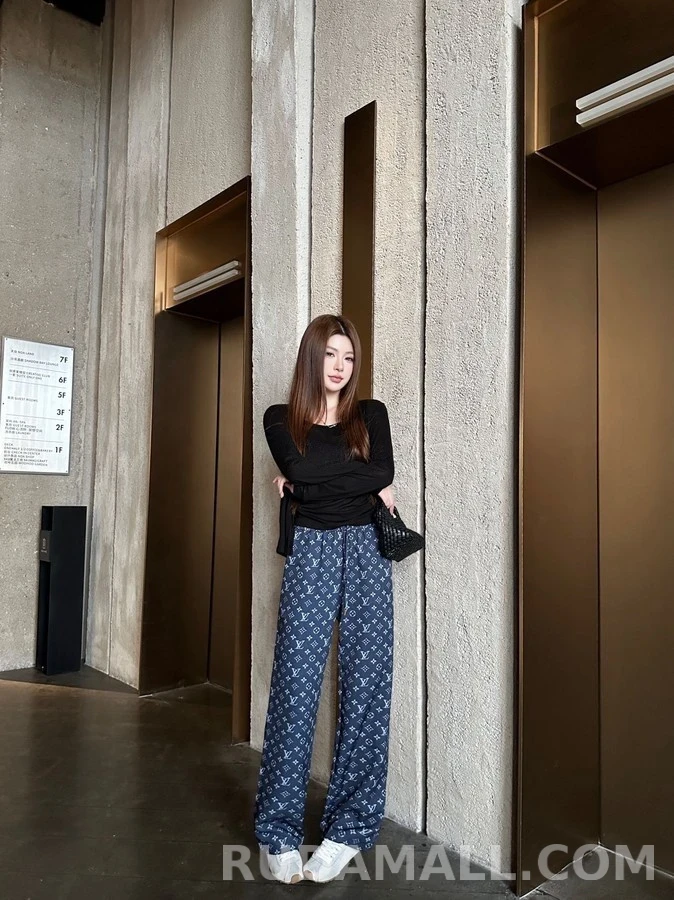 루이비통 루이비통 모노그램 드로스트링 와이드 팬츠 상세 이미지