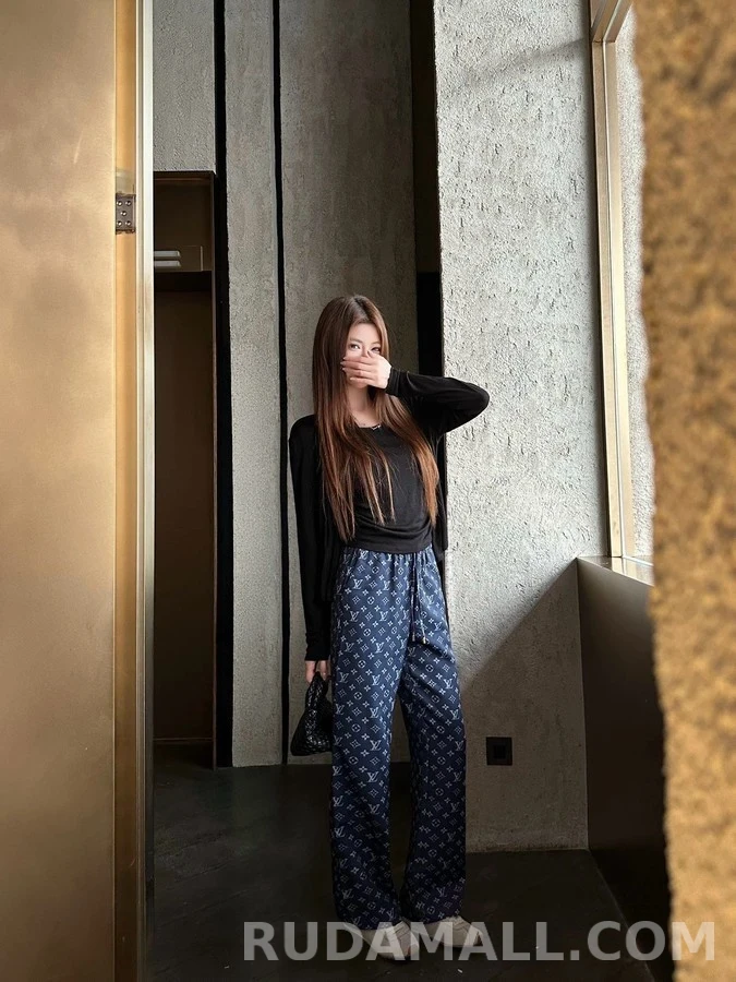 루이비통 루이비통 모노그램 드로스트링 와이드 팬츠 상세 이미지