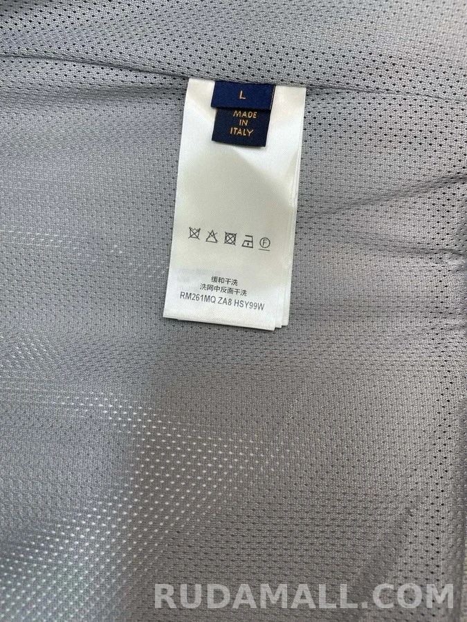 루이비통 루이비통 모노그램 엠보싱 집업 자켓 상세 이미지