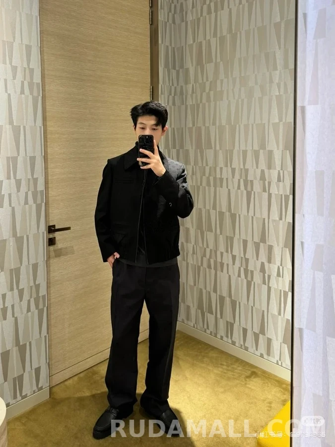 루이비통 루이비통 모노그램 자카드 카라 자켓 상세 이미지