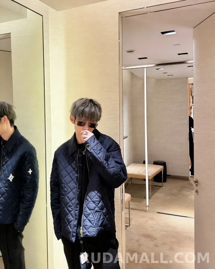 루이비통 루이비통 모노그램 퀼팅 자켓 상세 이미지