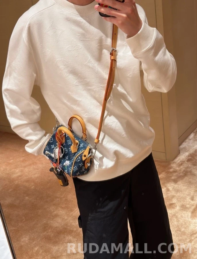 루이비통 루이비통 모노그램 크루넥 맨투맨 상세 이미지