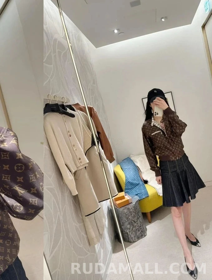 루이비통 루이비통 모노그램 플라워 리버서블 봄버 자켓 상세 이미지