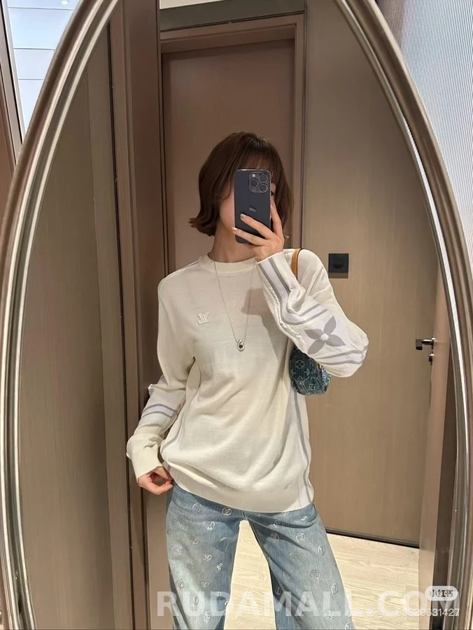 루이비통 루이비통 모노그램 플라워 자수 와이드 데님 팬츠 상세 이미지
