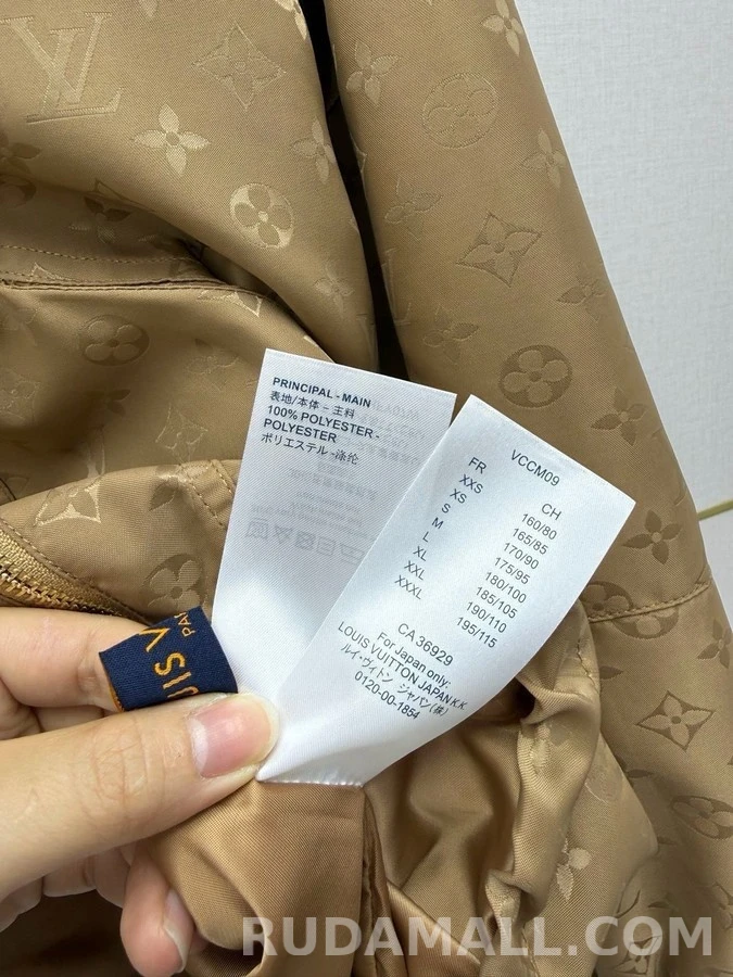 루이비통 루이비통 모노그램 후드 재킷 상세 이미지