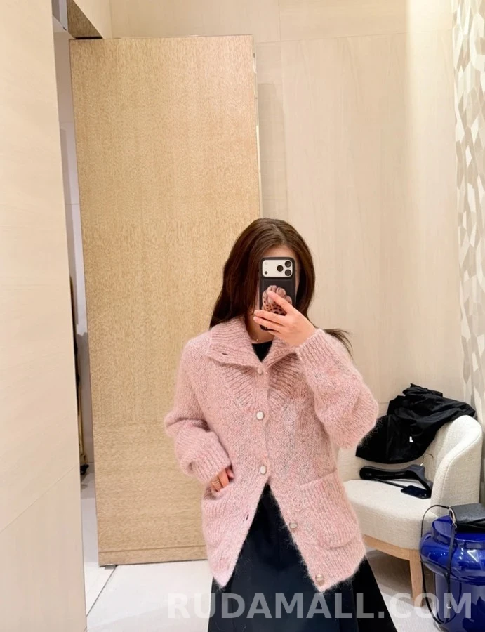 루이비통 루이비통 모헤어 레터링 패치 진주 버튼 자켓 상세 이미지