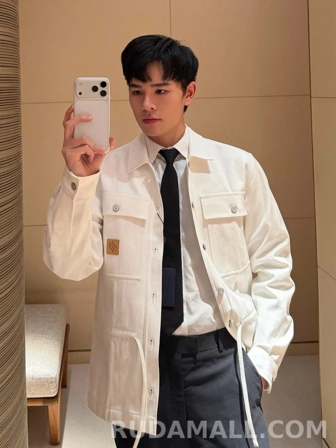 루이비통 루이비통 백 레터링 드로스트링 자켓 상세 이미지