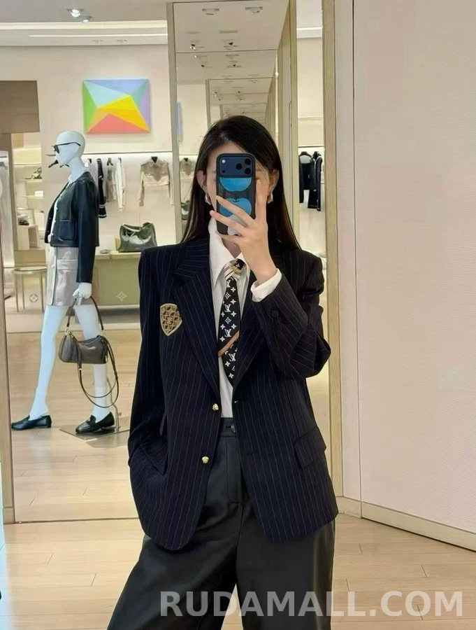 루이비통 루이비통 스트라이프 엠블럼 블레이저 상세 이미지