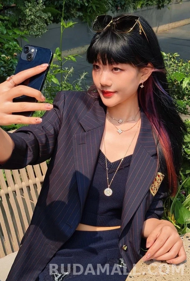루이비통 루이비통 스트라이프 엠블럼 블레이저 상세 이미지