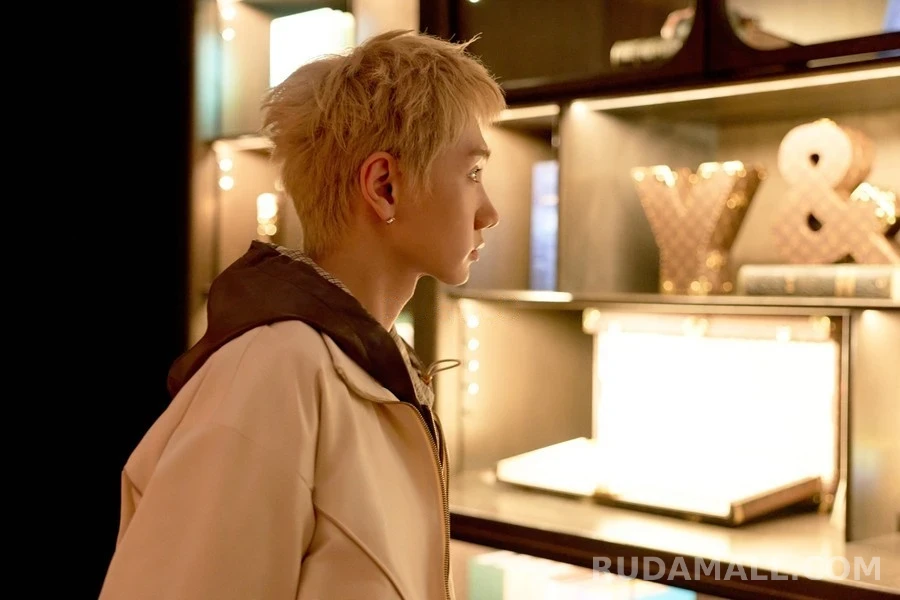 루이비통 루이비통 실크 새틴 트랙 자켓 상세 이미지