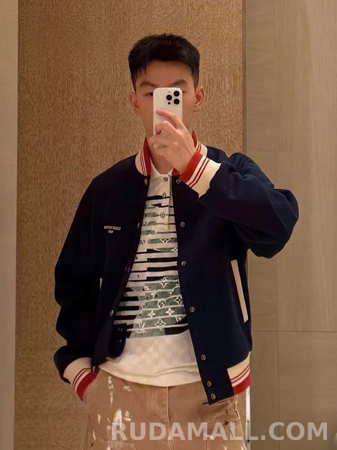 루이비통 루이비통 자수 로고 야구 자켓 상세 이미지