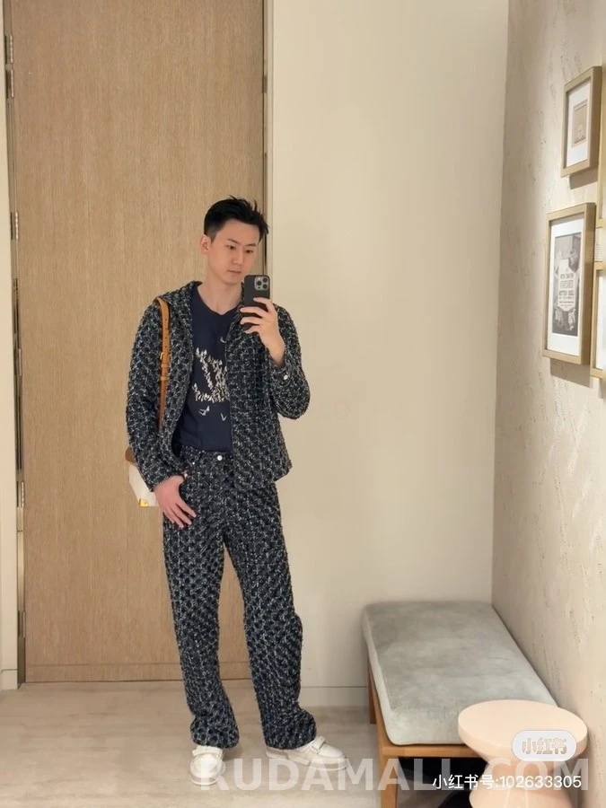 루이비통 루이비통 자카드 레더 패치 후드 자켓 상세 이미지