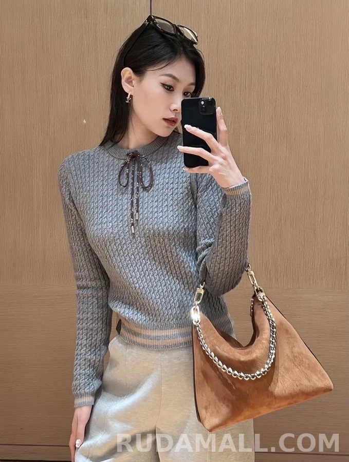 루이비통 루이비통 케이블 니트 보우 스웨터 상세 이미지
