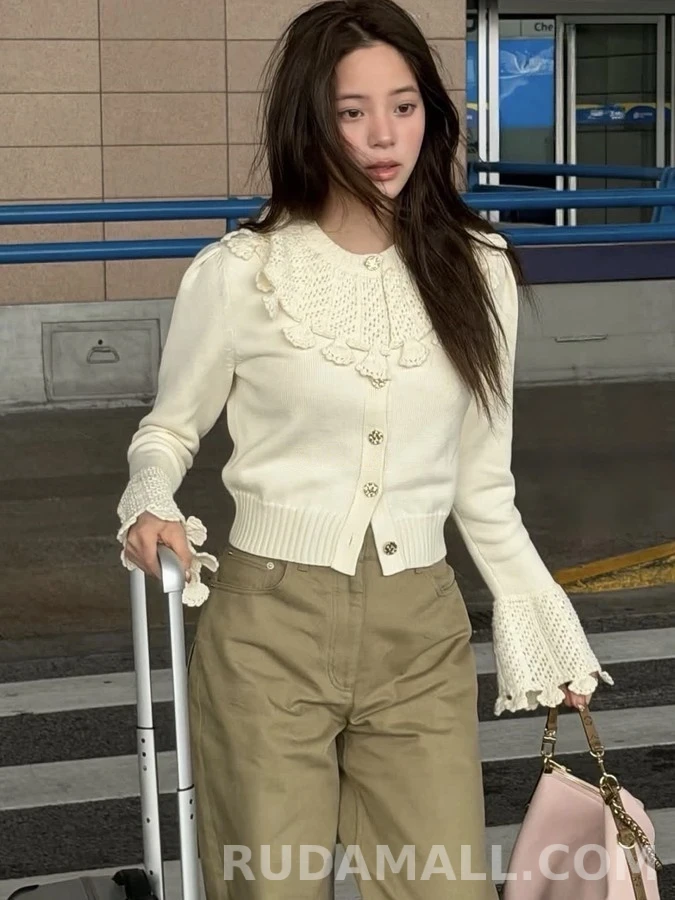 루이비통 루이비통 크로셰 러플 칼라 가디건 상세 이미지
