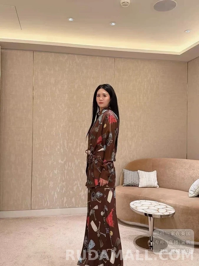 루이비통 루이비통 파이트 모드 키 패턴 롱 스커트 상세 이미지